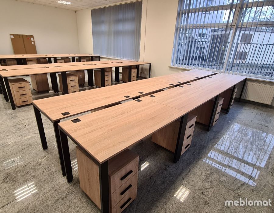 Meble biurowe i dla firm, realizacja Meblomat