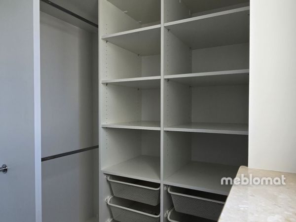 Garderoba, realizacja nr 281